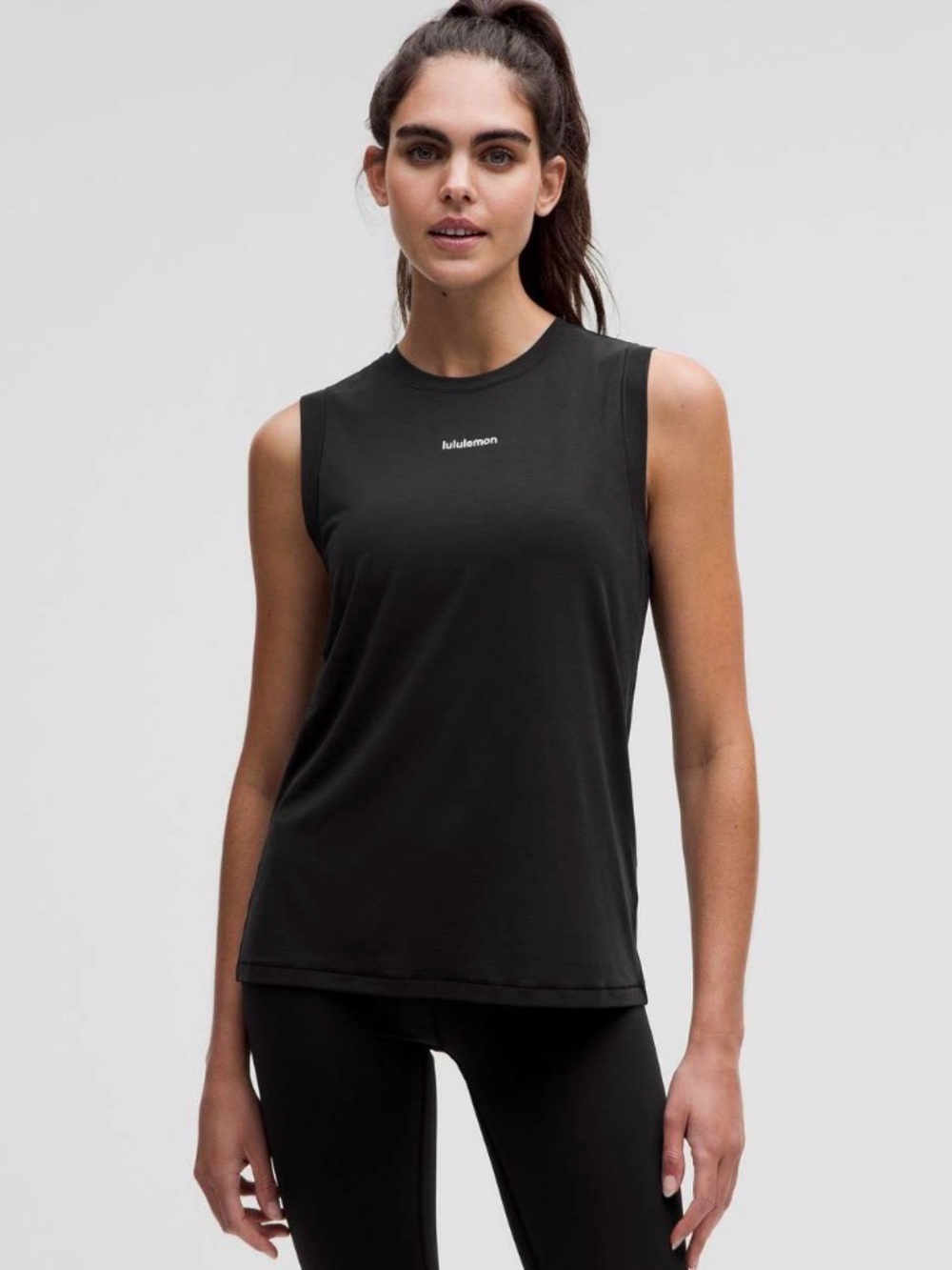 Lululemon muscle tank size 12